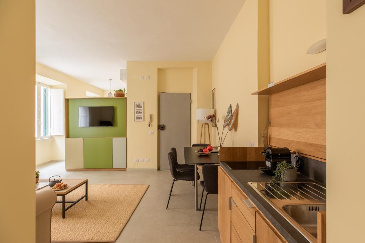 Iflat Lovely In Trevi روما المظهر الخارجي الصورة