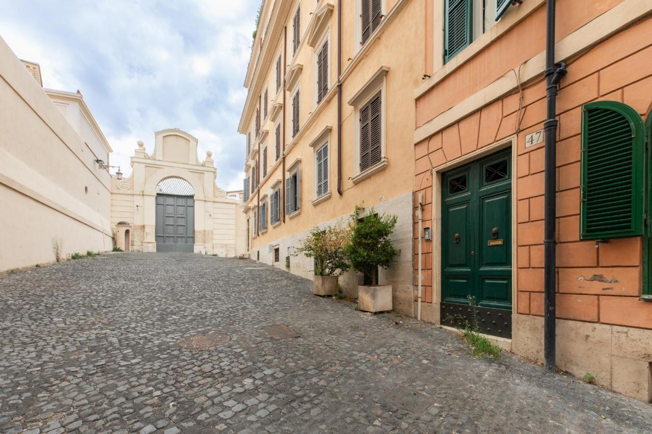 Iflat Lovely In Trevi روما المظهر الخارجي الصورة